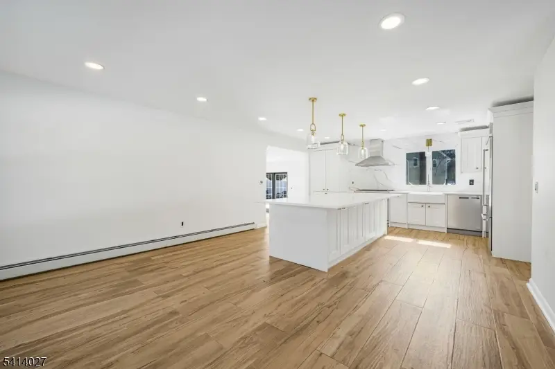 15 Glen Rd, Parsippany Troy Hills, NJ 07054 - #2