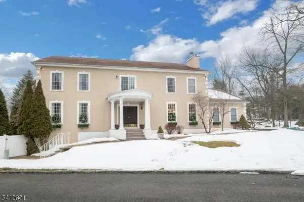 16 Lenape Trail, Montclair Twp., NJ 07043