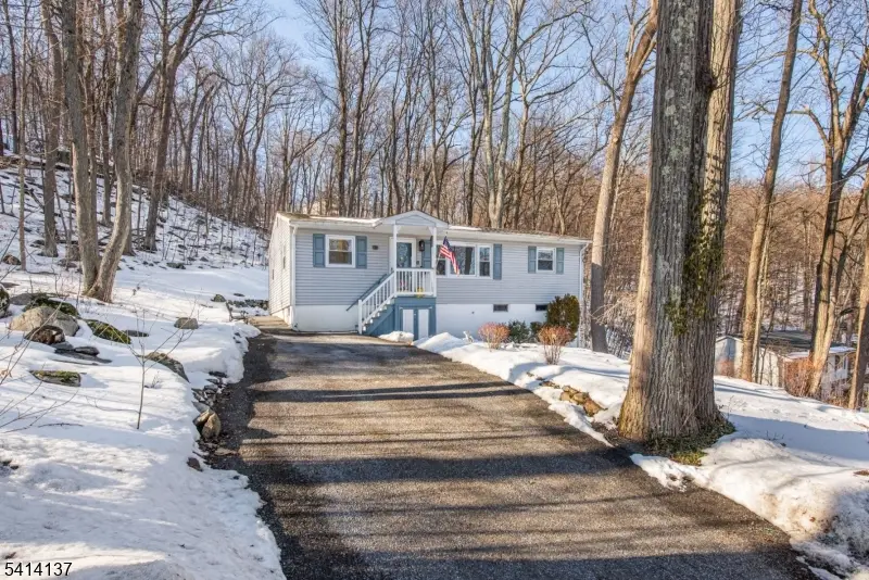 17 Valley View Rd, Vernon, NJ 07462 - #2