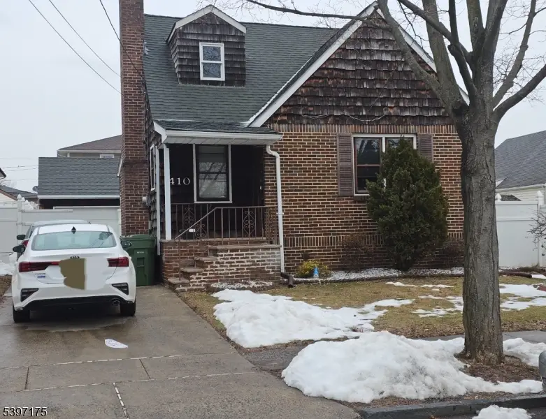410 Miltonia St, Linden, NJ 07036 - #2