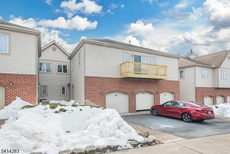 140 Sunrise Dr, Whippany, NJ 07981 - #1