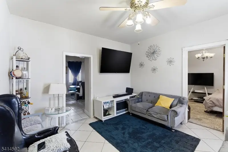 184 E 22nd St, Paterson, NJ 07514 - #3