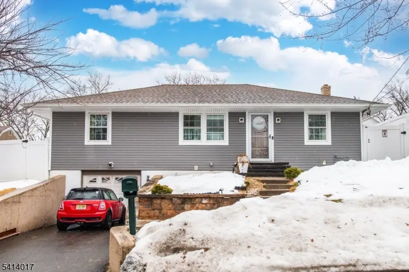 127 Dukes Rd, Rahway, NJ 07065 - #1