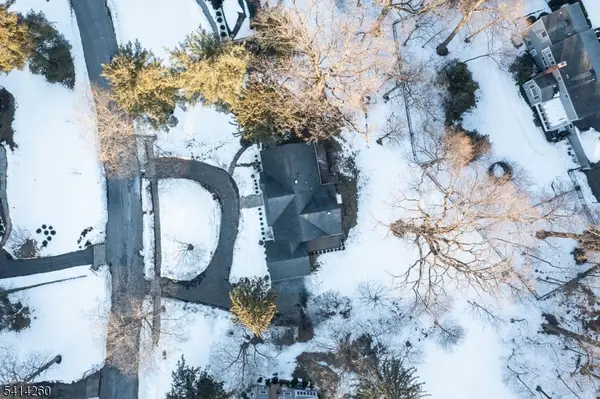 15 Squirrel Run, Morris Twp., NJ 07960