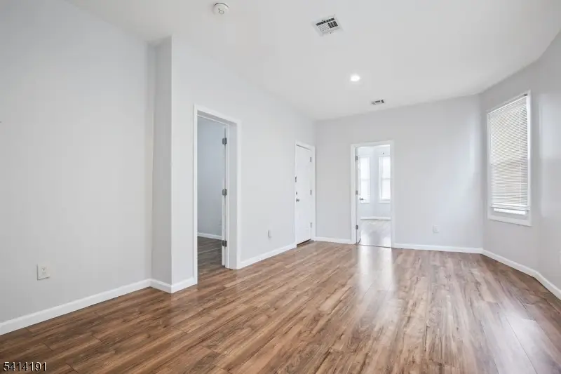 750 S 17th St #2, Newark, NJ 07103 - #3