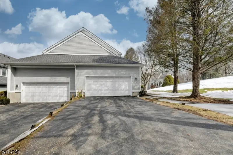41 Lakeview Ter, Montville, NJ 07045 - #1