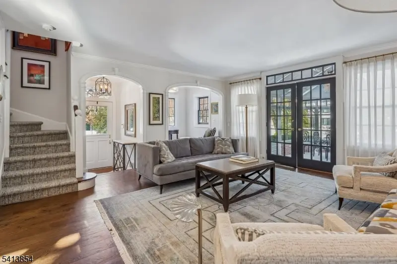 51 Woodcrest Ave, Millburn, NJ 07078 - #2