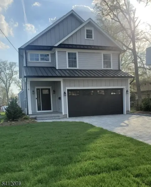 4 Plymouth Dr, Livingston, NJ 07039 - #1