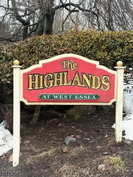 4 Currey Lane, West Orange Twp., NJ 07052