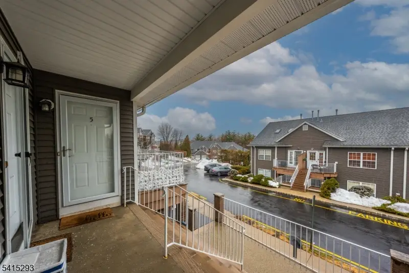 20 S Midland Ave #5, Kearny, NJ 07032 - #2