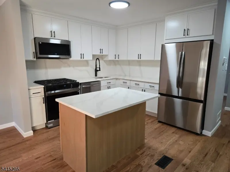 38 Fox Hill Ln, Hillsborough, NJ 08844 - #2