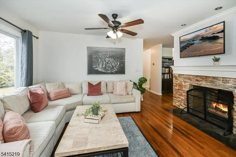 1 Hilltop Pl, Montclair, NJ 07042 - #3