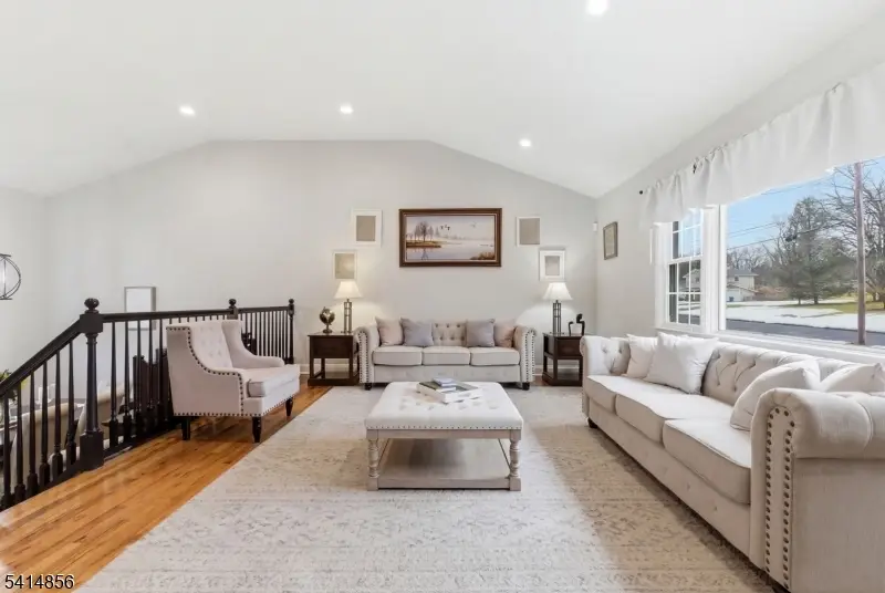 61 Queen Anne Dr, Bernards, NJ 07920 - #3