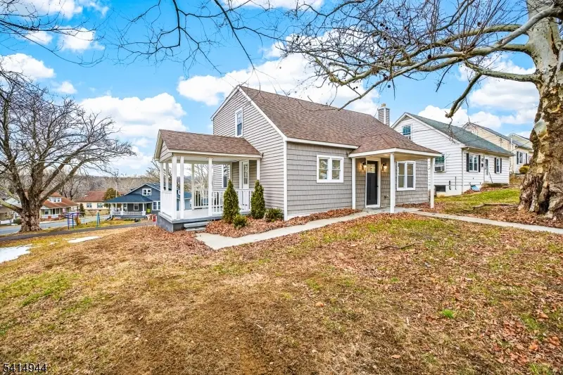 9 Saint James Ave, Upper Pohatcong, NJ 08865 - #2