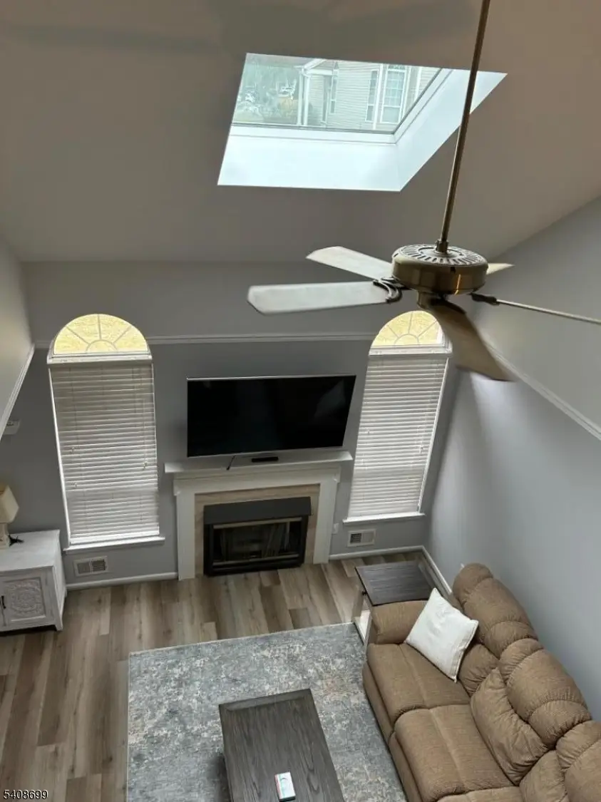 24 Daisy Ct, Whitehouse Station, NJ 08889 - #3