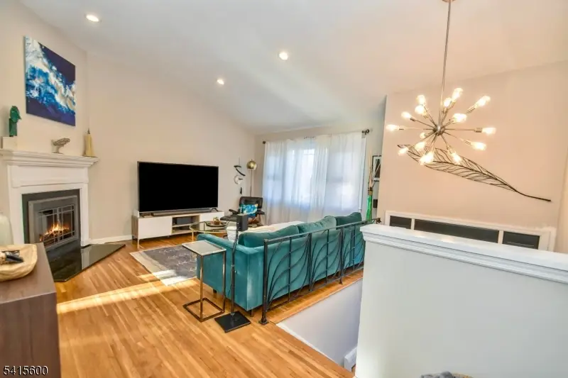 14 Tallahatchie Dr, Vernon, NJ 07461 - #3