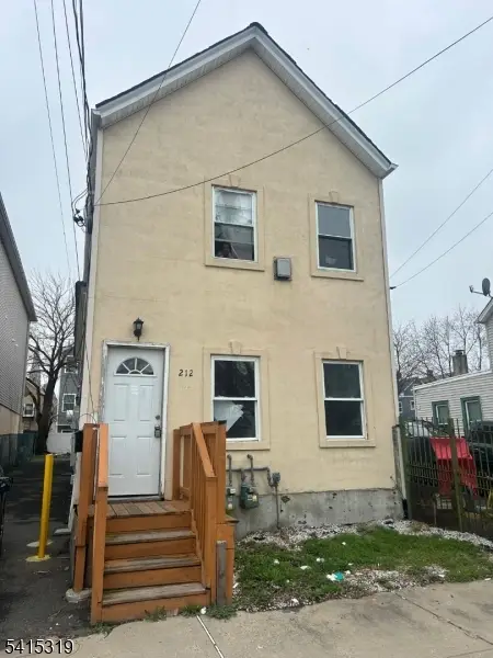 212 Port Ave, Elizabethport, NJ 07206 - #1