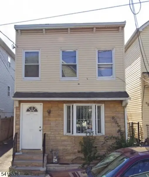 230 Bond St, Elizabethport, NJ 07206 - #1