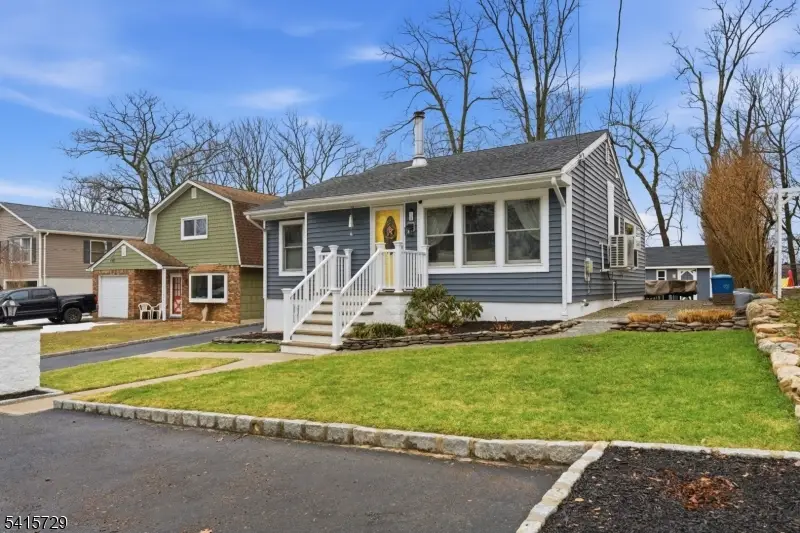 18 Erie Ave, White Meadow Lake, NJ 07866 - #2