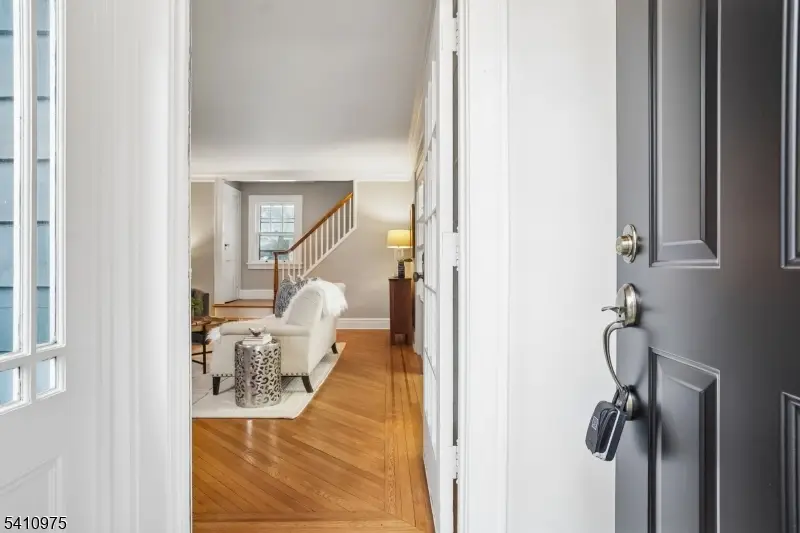 25 Burnett Ter, Maplewood, NJ 07040 - #2