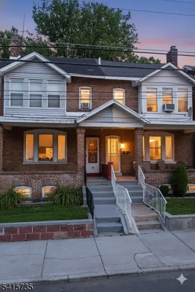 39 Laurel Ave, Trenton, NJ 08618 - #1