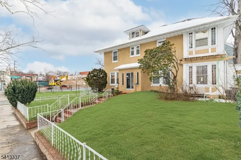 49-51 Lyons Ave, Newark, NJ 07112 - #2