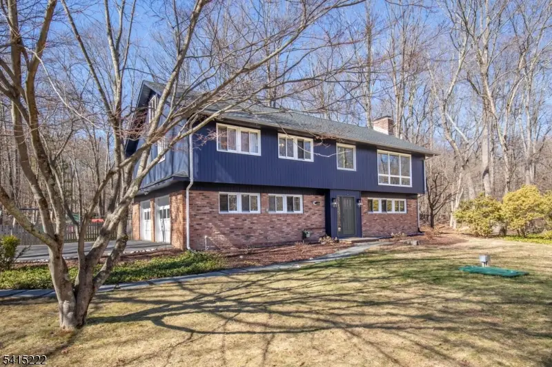 29 Cora Lane, Chester, NJ 07930 - #1