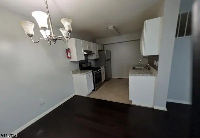 677 S 14th St, Newark, NJ 07103 - #3