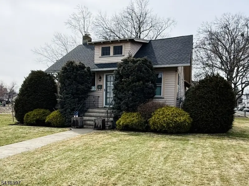 23 Lincoln Ave W, Cranford, NJ 07016 - #2