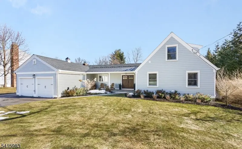 4 Franklin Rd, Mendham, NJ 07945 - #1