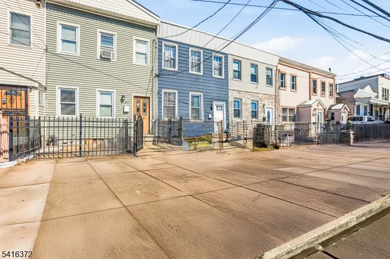 138 Broadway, Jersey City, NJ 07306 - #3