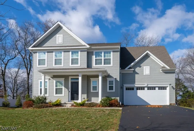 16 Esposito Ln, Landing, NJ 07850 - #1