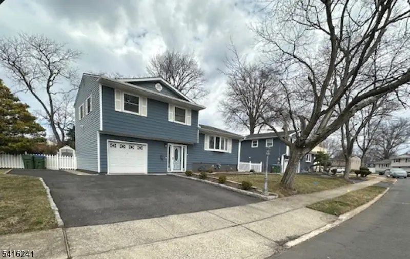 13 Moryan Rd, Edison, NJ 08817 - #2