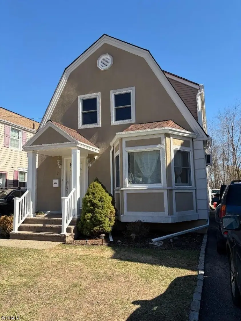 7 Sayers Pl, West Orange, NJ 07052 - #1