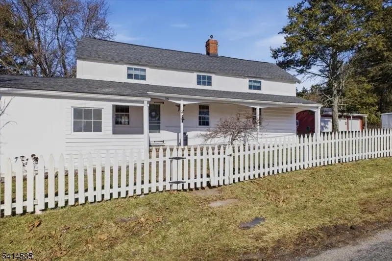 56 Hickory Corner Rd, Milford, NJ 08848 - #2