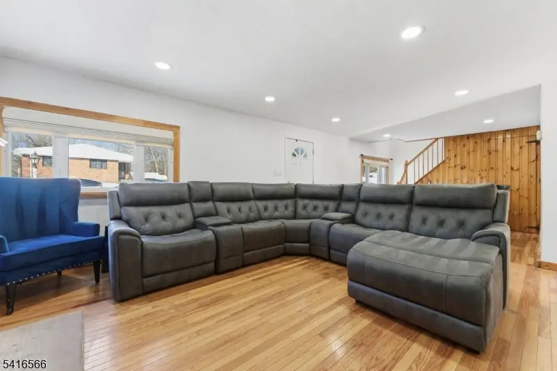 117 Dupont Ave, Hopatcong, NJ 07843 - #3