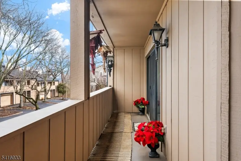 207 Stephanie Dr, North Caldwell, NJ 07006 - #2