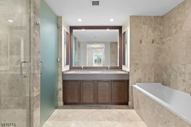 1000 Ave Port Imp303, Dunellen, NJ 07086 - #1