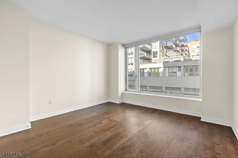 1000 Ave Port Imp303, Dunellen, NJ 07086 - #3