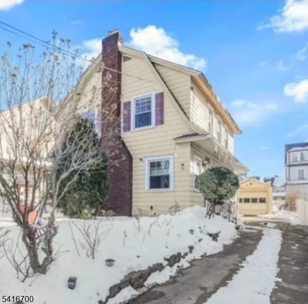 33 Beaumont Pl, Newark, NJ 07104 - #2