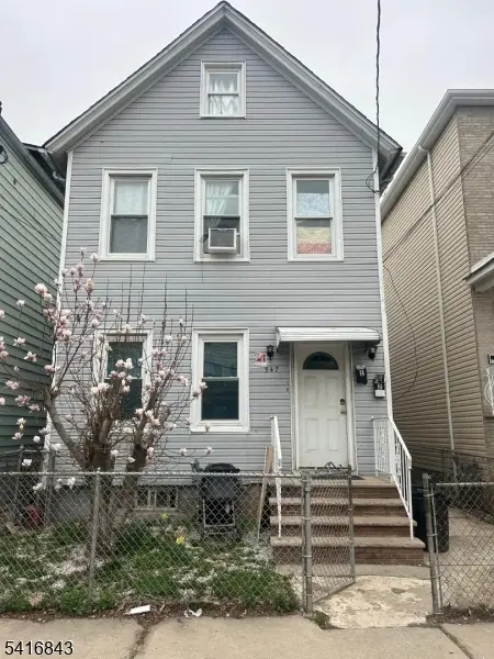 547 Fulton St, Elizabeth City, NJ 07206