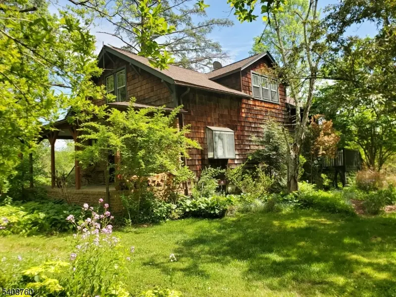 69 Kostenbader Rd, Hope, NJ 07825 - #2