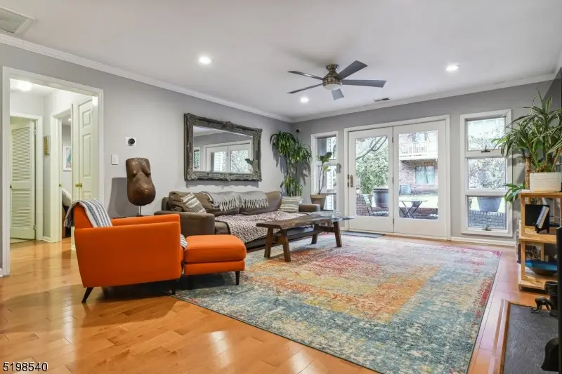 26 Mews Ln, South Orange, NJ 07079 - #3