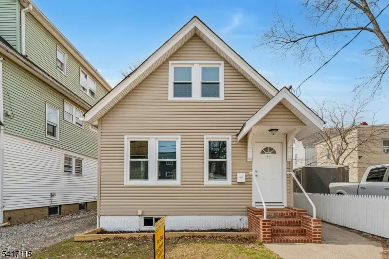 54 Thomas St, Watsessing, NJ 07003 - #1