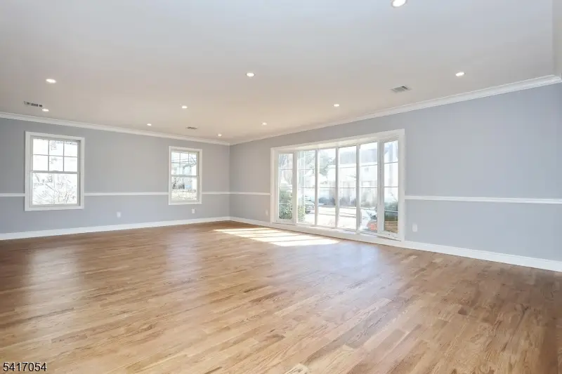 133 E Church St, Bergenfield, NJ 07621 - #3