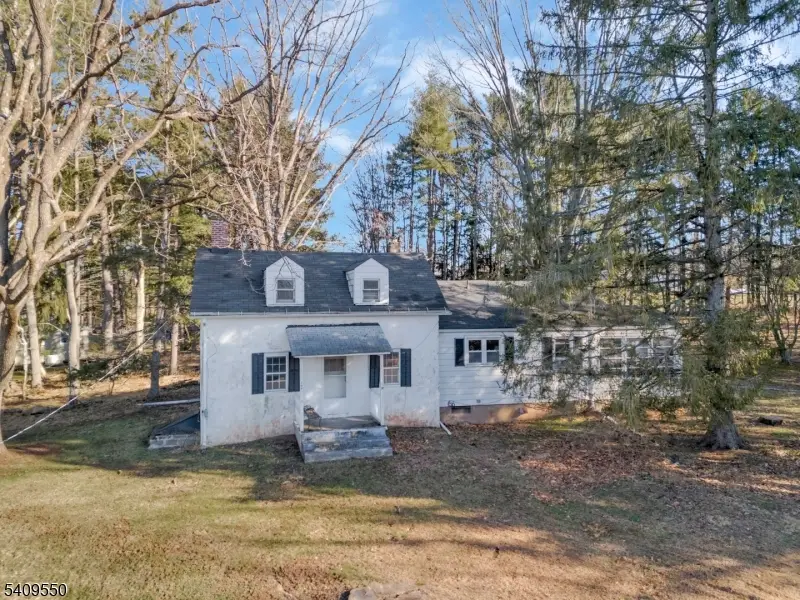 109 Lilac Dr, Clinton, NJ 08801 - #2