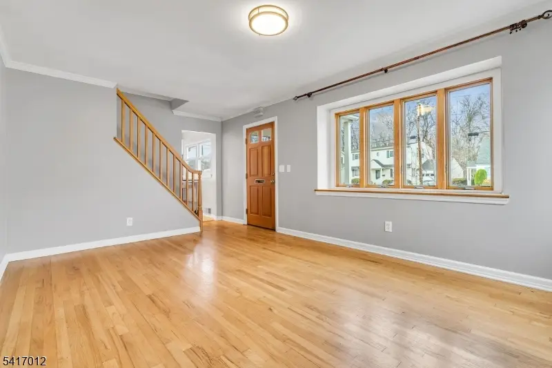 823 Pinewood Rd, Union, NJ 07083 - #3