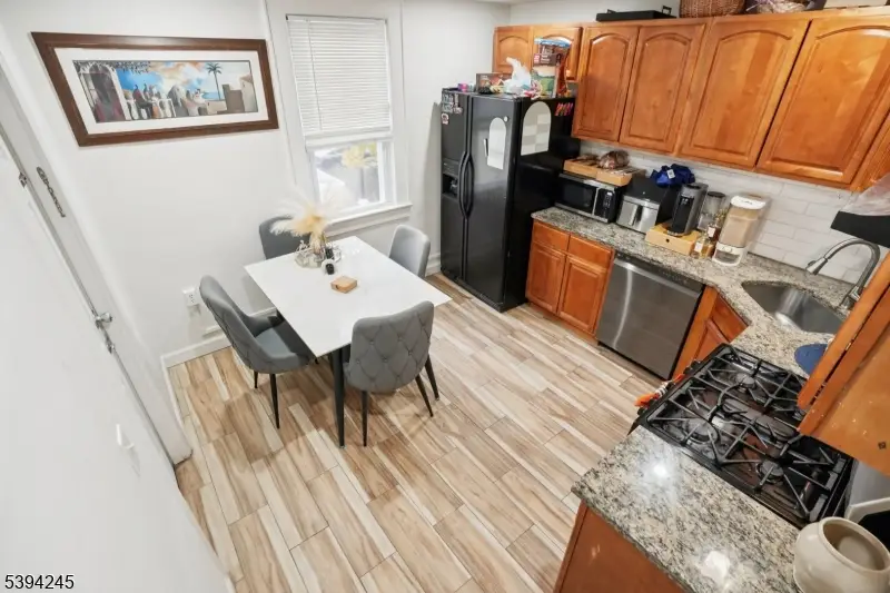 648 Myrtle St, Elizabeth, NJ 07202 - #2