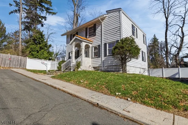 50 Ridgehurst Rd, West Orange, NJ 07052 - #3