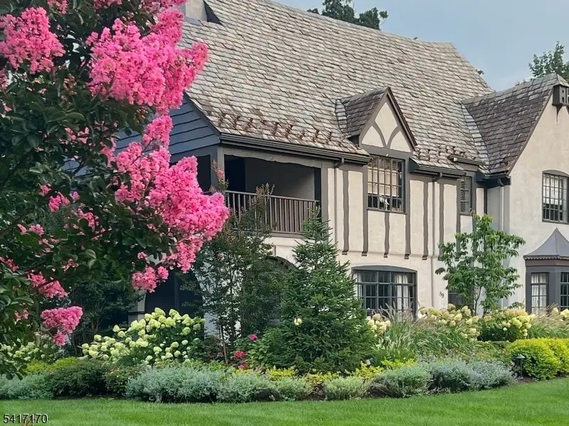 89 Douglas Rd, Glen Ridge, NJ 07028 - #2